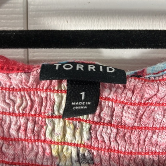 Torrid babydoll floral tee - Picture 3 of 11